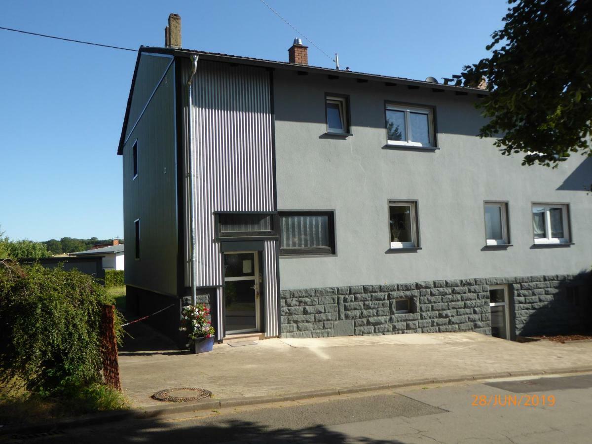 "Baerenhaus" Ferienwohnung Puttlingen Ngoại thất bức ảnh
